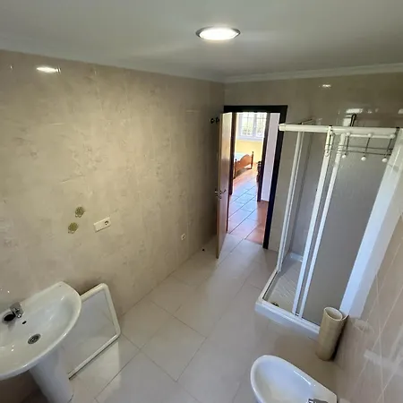 Grupo Gontad Casa Outrabanda 1