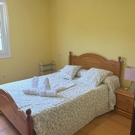 Holiday home Grupo Gontad Casa Outrabanda 1