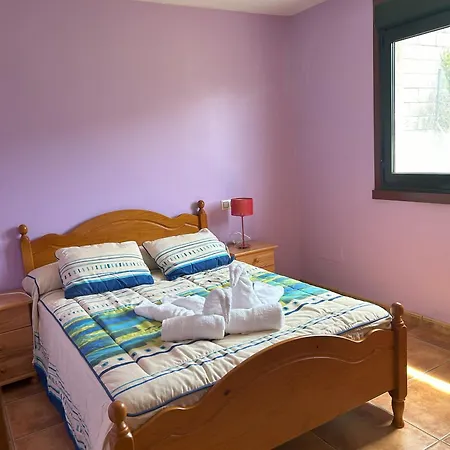 Holiday home Grupo Gontad Casa Outrabanda 1